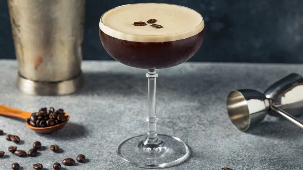 Espresso Martini – en uppiggande cocktail
