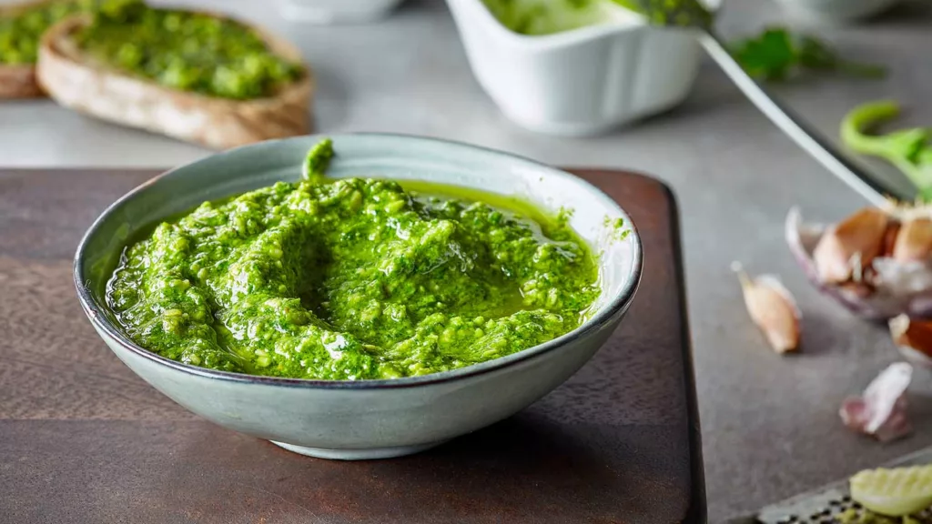 Pesto – nyttig och kryddig variant på ruccola