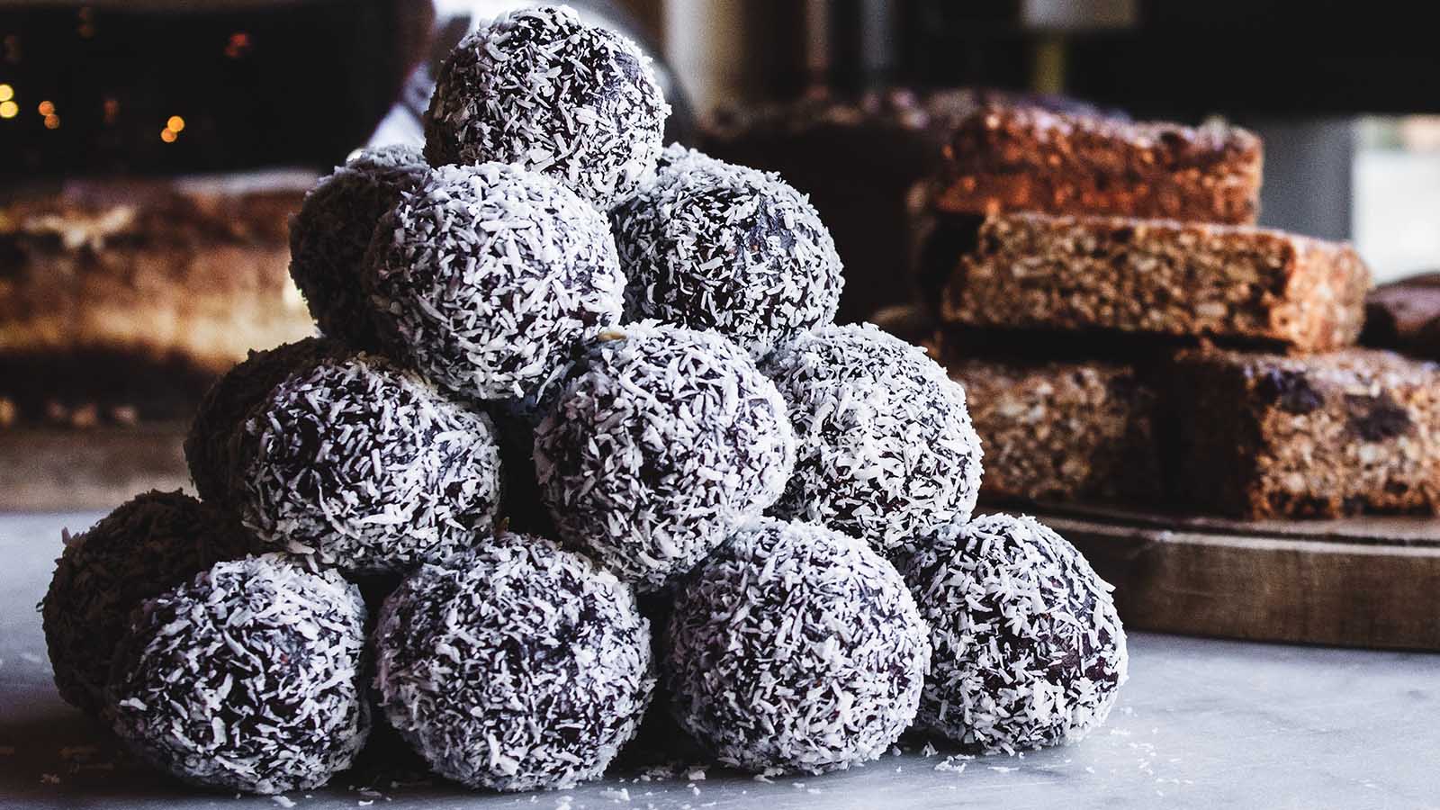 Lyxa till det med chokladbollar med brynt smör